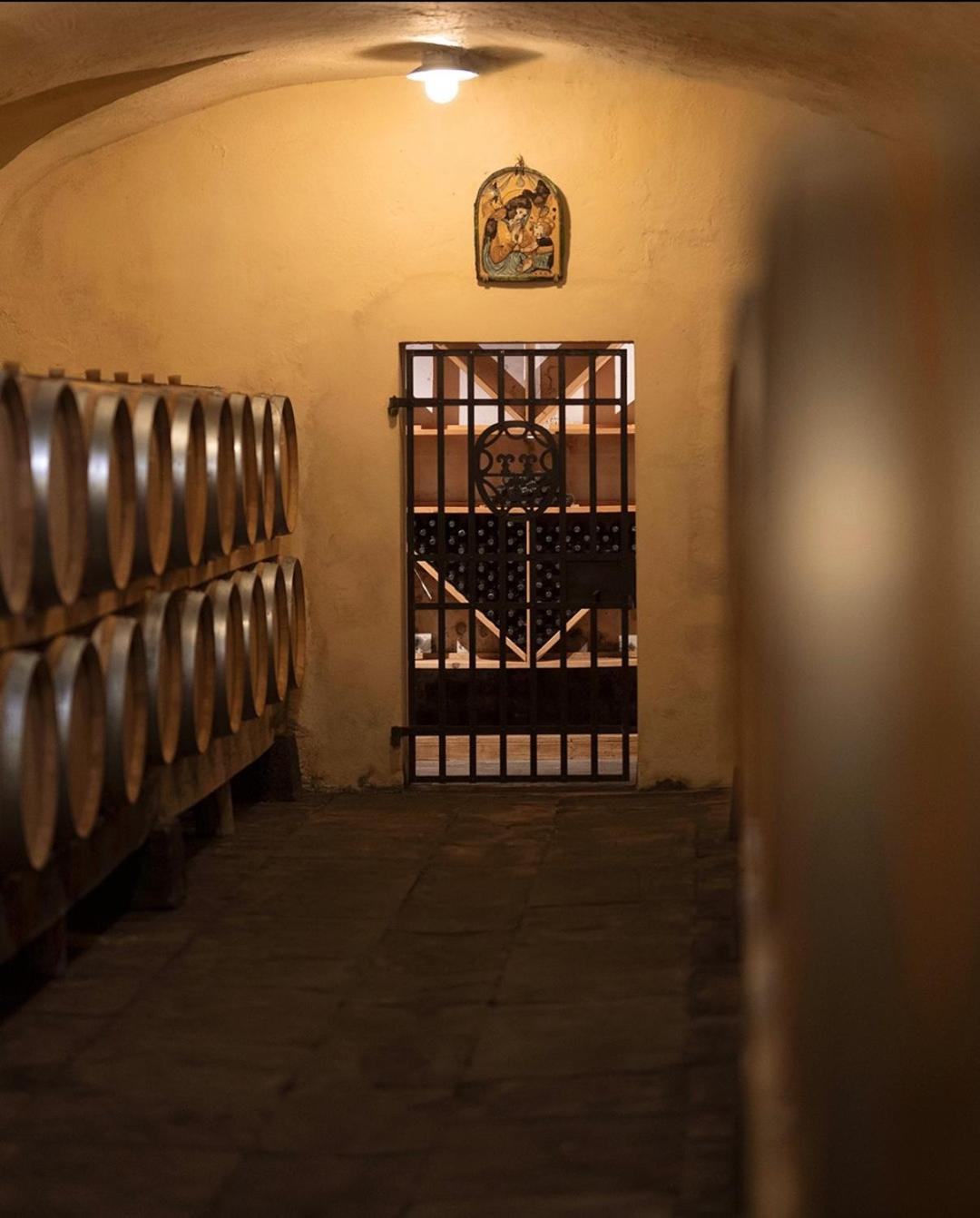 Willa Castello Pomino Rufina Zewnętrze zdjęcie